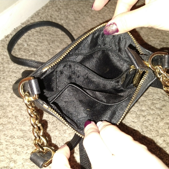 Michael Kors Handbag - Picture 2 of 2